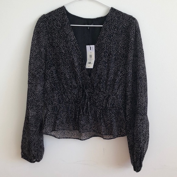 Dynamite skirt and blouse - Picture 5 of 8